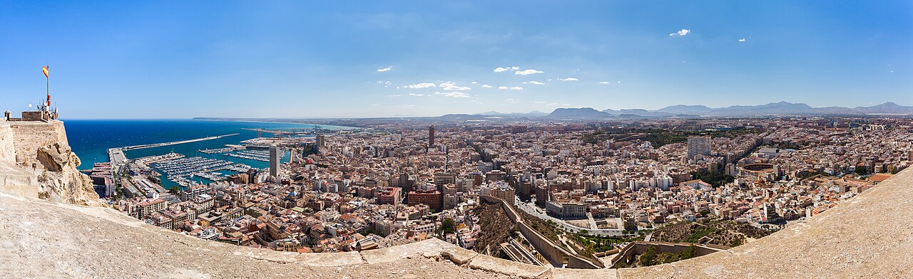 View over Alicante and the harbour from Santa Bárbara Castle