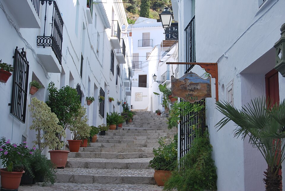 Dagstur till Nerja och Frigiliana