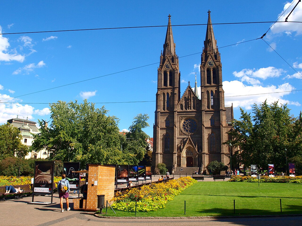 Sankta Ludmila-kyrkan vid Náměstí Míru i Vinohrady